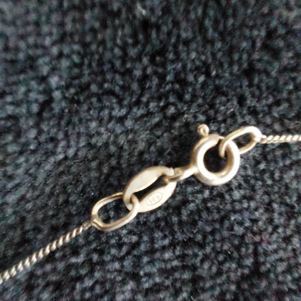 Michael Hill 45cm silver chain and silver with crystals Pendant - Picture 3 of 3